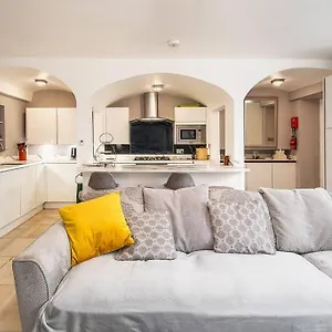 Beautiful Basement Bath